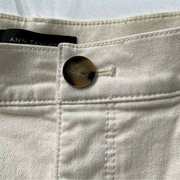 Ann Taylor The Trouser Wide Leg Jeans Women’s Size 16 Ivory High Waist - Picture 3 of 6